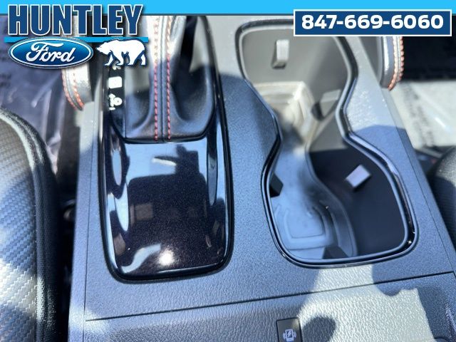 2023 Nissan Frontier PRO-4X Truck Crew Cab