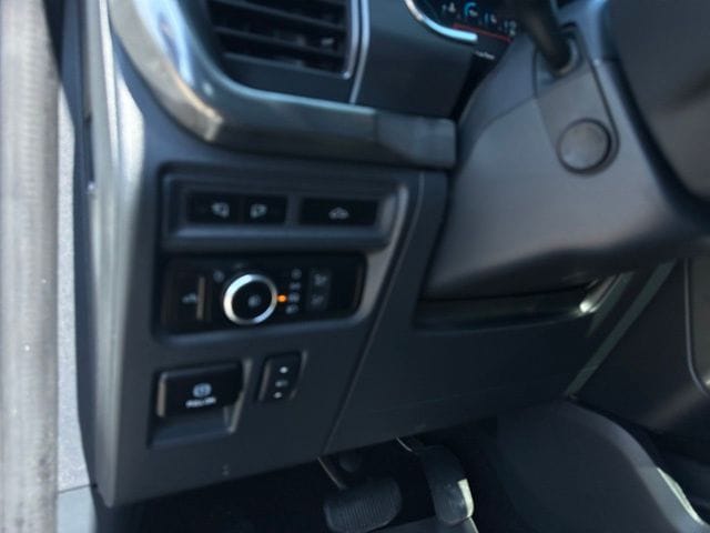 2023 Ford F-150 Lariat Truck SuperCrew Cab