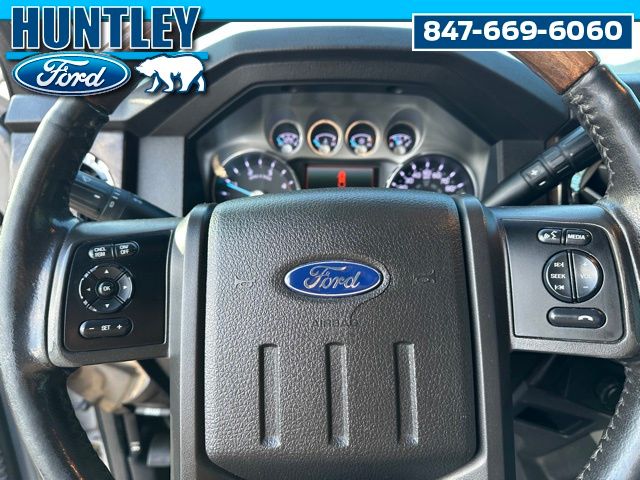 2014 Ford F-250 Platinum Truck Crew Cab