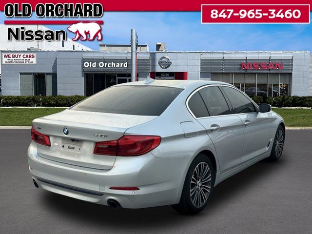 2017 BMW 530i 530i xDrive Sedan