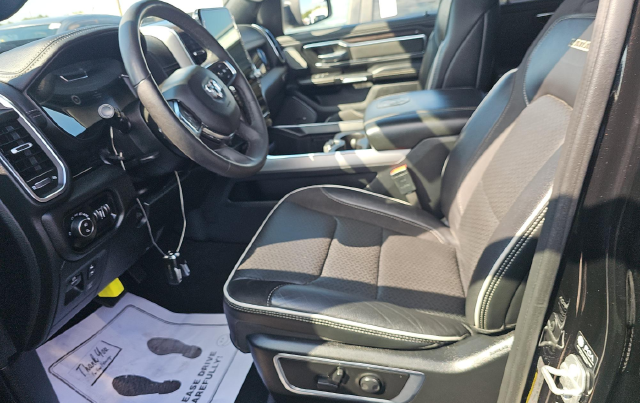 2025 Ram 1500 Laramie Truck Crew Cab