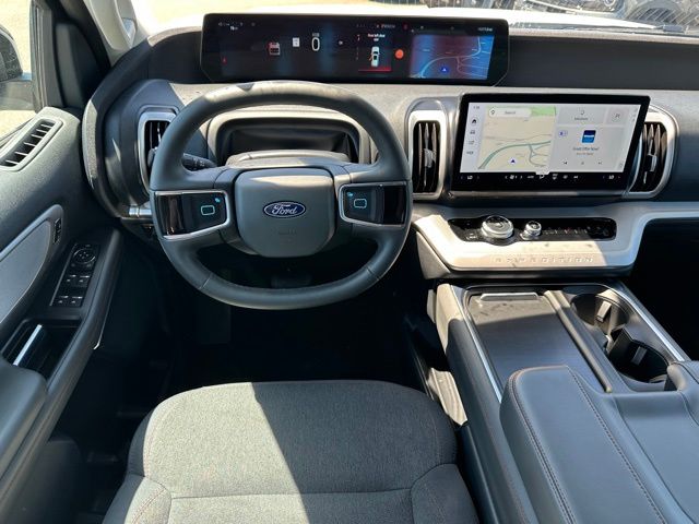 2025 Ford Expedition Active SUV