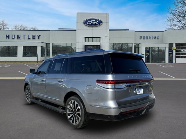 2023 Lincoln Navigator L Reserve SUV