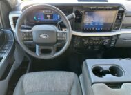 2023 Ford F-250 XLT Truck Crew Cab