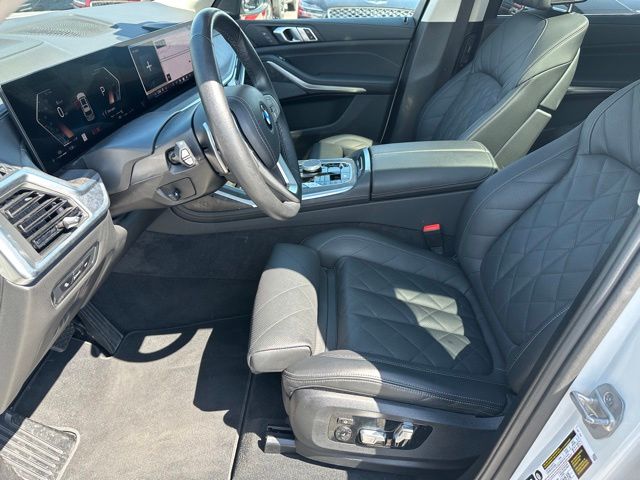 2025 BMW X7 xDrive40i SUV