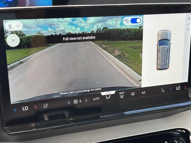 2025 Ford Expedition Active SUV