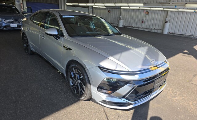 2025 Hyundai Sonata SEL Sedan