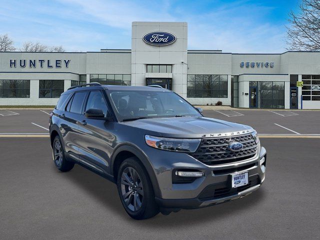 2024 Ford Explorer XLT SUV
