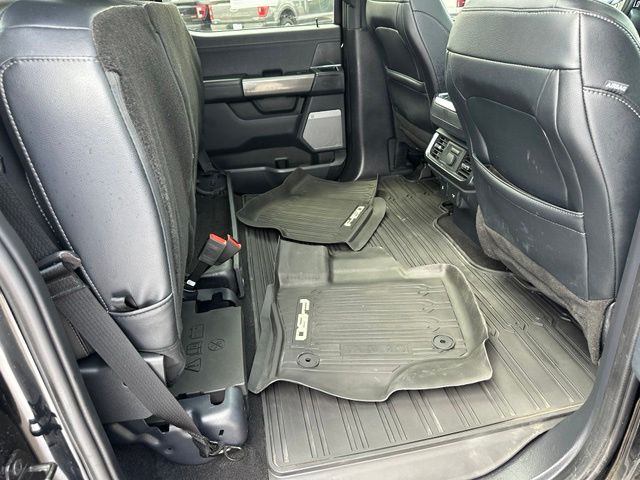 2023 Ford F-150 Lariat Truck SuperCrew Cab