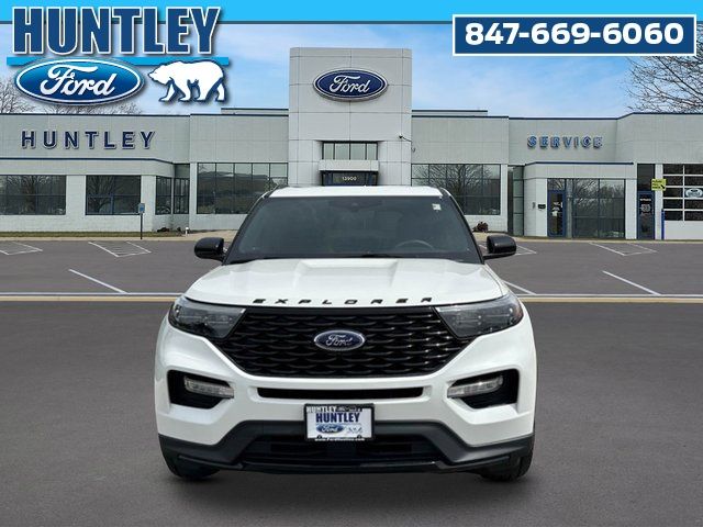 2023 Ford Explorer ST-Line SUV