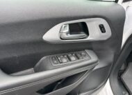 2024 Chrysler Pacifica Plug-In Hybrid Select Van Passenger Van