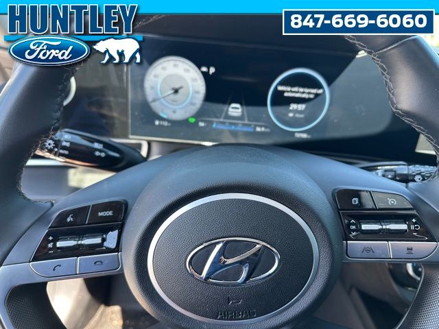 2023 Hyundai Elantra HEV Limited Sedan