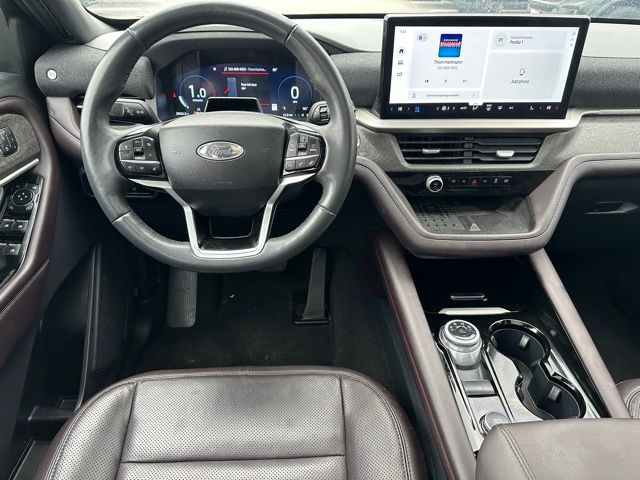 2025 Ford Explorer Platinum SUV