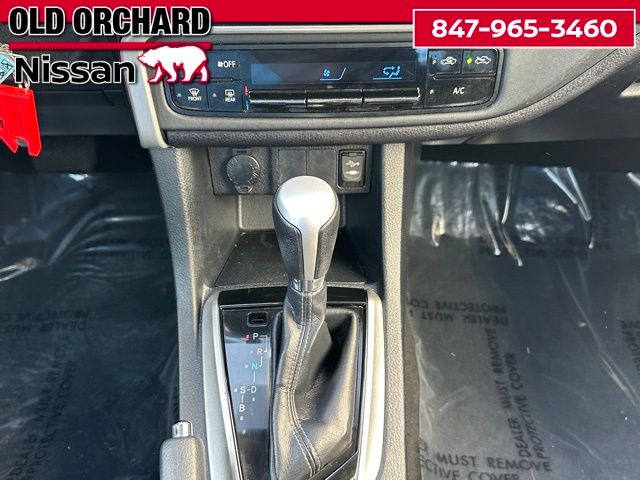 2017 Toyota Corolla LE Sedan