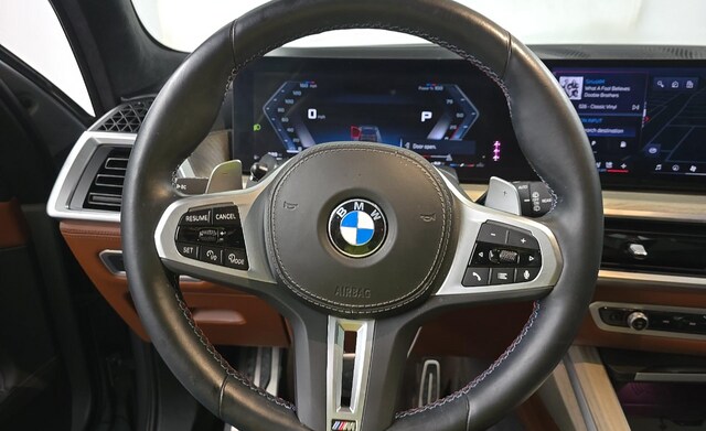 2024 BMW X7 M60i SUV
