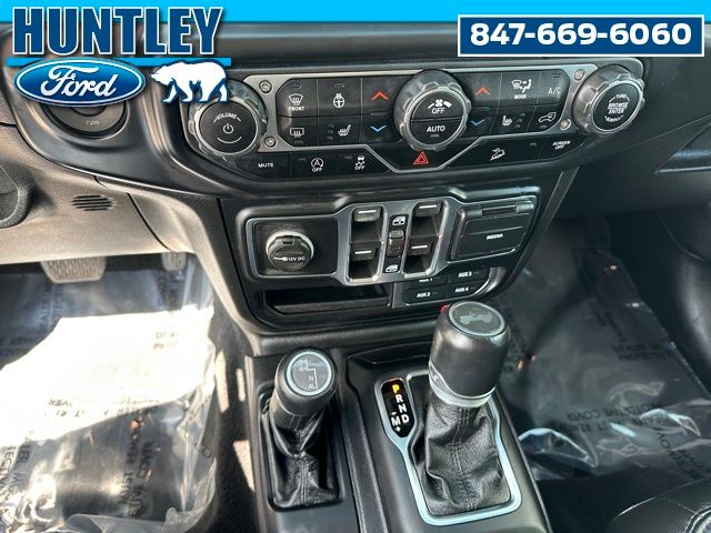 2021 Jeep Wrangler Unlimited Sahara Altitude SUV