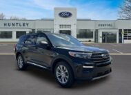 2023 Ford Explorer XLT SUV