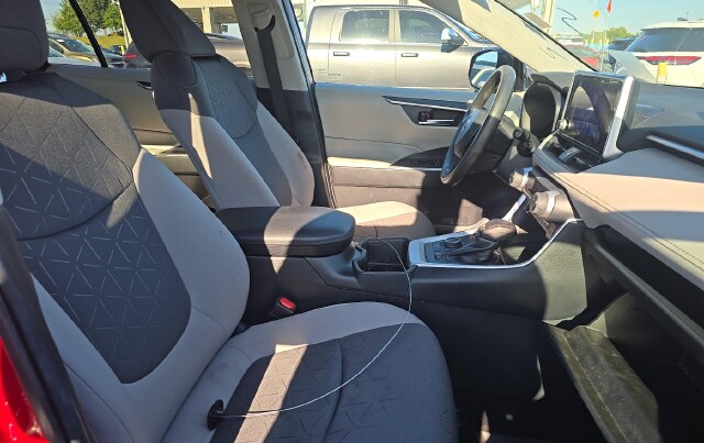 2024 Toyota RAV4 Hybrid XLE SUV