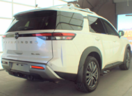 2024 Nissan Pathfinder SL SUV