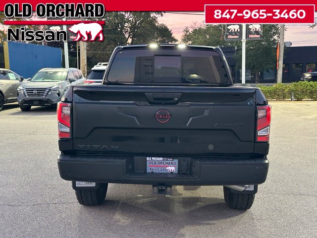 2024 Nissan Titan PRO-4X Truck