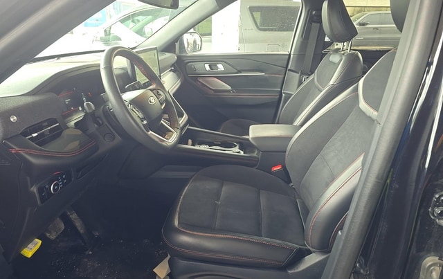 2025 Ford Explorer ST SUV