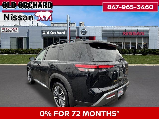 2026 Nissan Pathfinder Platinum SUV