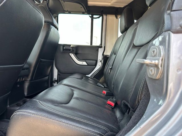 2015 Jeep Wrangler Unlimited Unlimited Sahara SUV