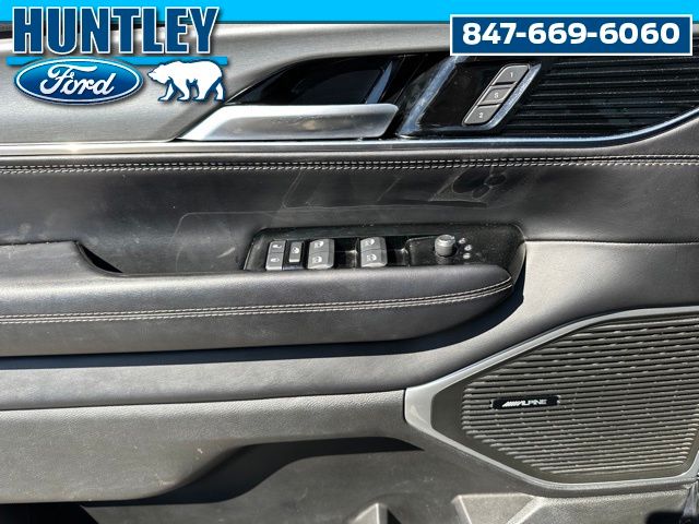 2023 Jeep Wagoneer Series II SUV