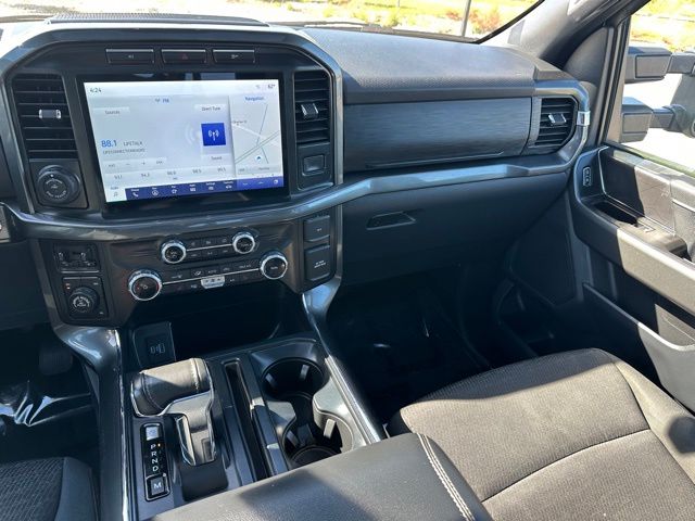 2023 Ford F-150 XLT Truck SuperCrew Cab