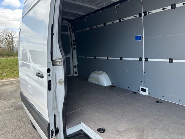 2024 Mercedes-Benz Sprinter 2500 Crew 170 WB Van