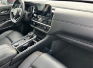 2023 Nissan Pathfinder SL SUV