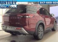 2023 Nissan Pathfinder SL SUV
