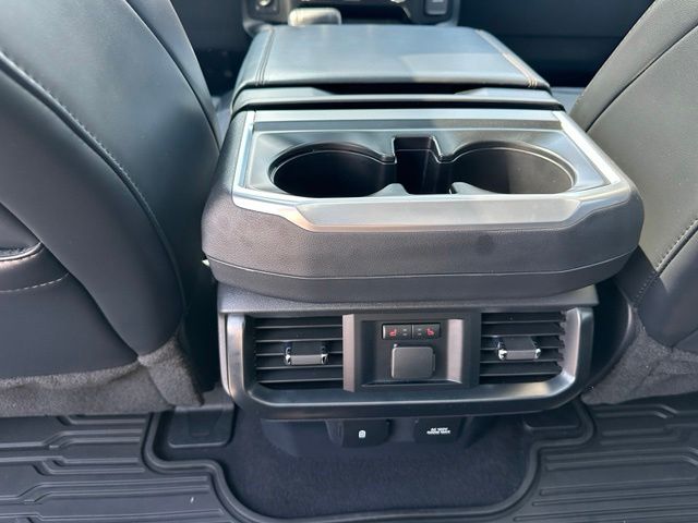 2023 Ford F-150 Raptor Truck SuperCrew Cab