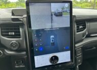 2024 Ford F-150 Lightning Platinum Truck SuperCrew Cab