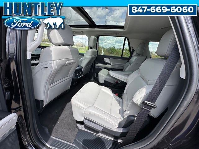 2025 Ford Expedition Active SUV
