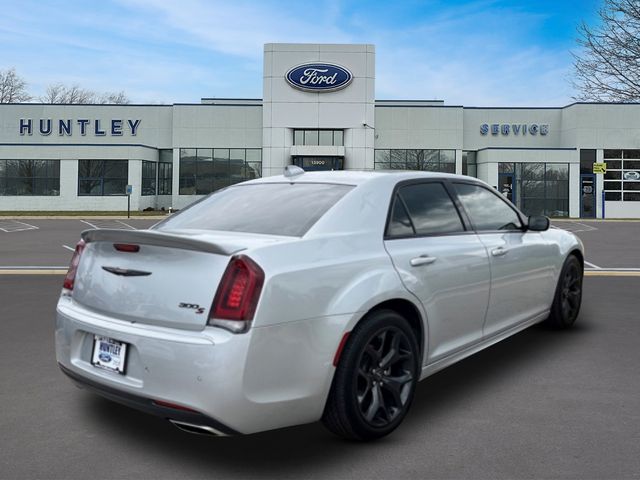 2021 Chrysler 300 S Sedan