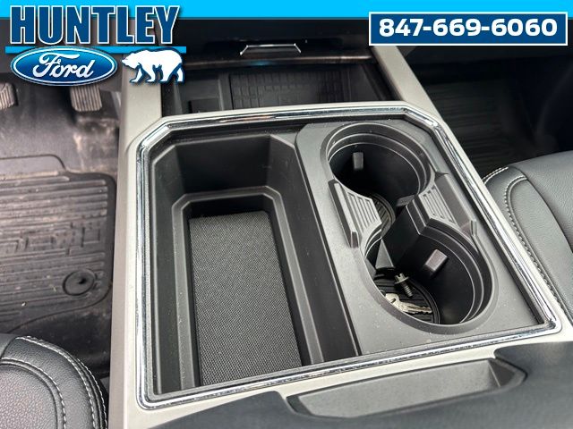 2022 Ford F-250 Lariat Truck Crew Cab
