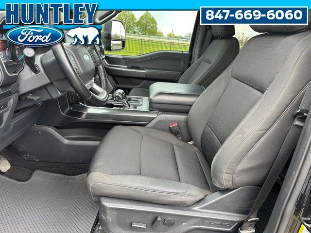 2022 Ford F-150 XLT Truck SuperCrew Cab
