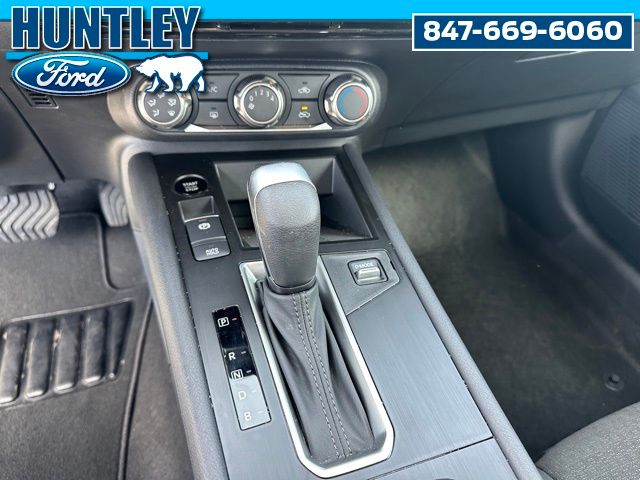 2025 Nissan Kicks S SUV