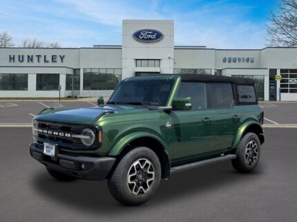 2022 Ford Bronco Outer Banks SUV