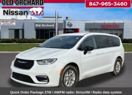 2024 Chrysler Pacifica Touring Van Passenger Van