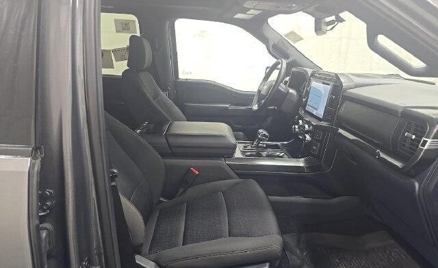 2023 Ford F-150 XL Truck SuperCrew Cab