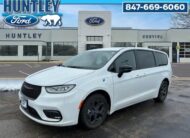 2024 Chrysler Pacifica Plug-In Hybrid Select Van Passenger Van
