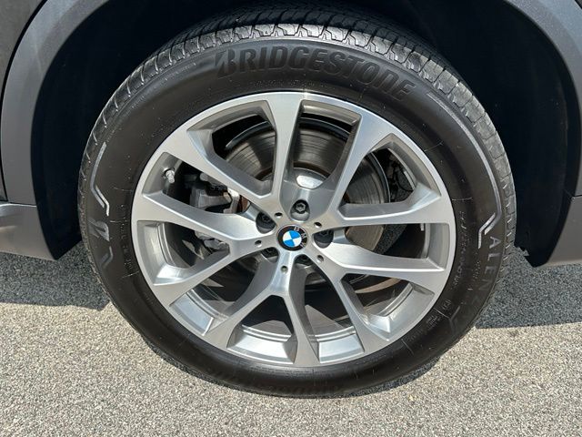 2025 BMW X5 xDrive40i SUV