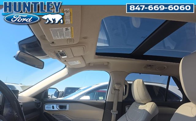 2020 Ford Explorer Platinum SUV