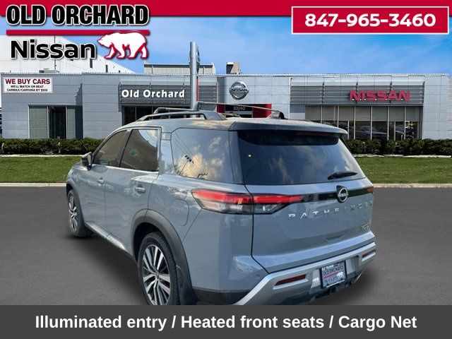2022 Nissan Pathfinder Platinum SUV