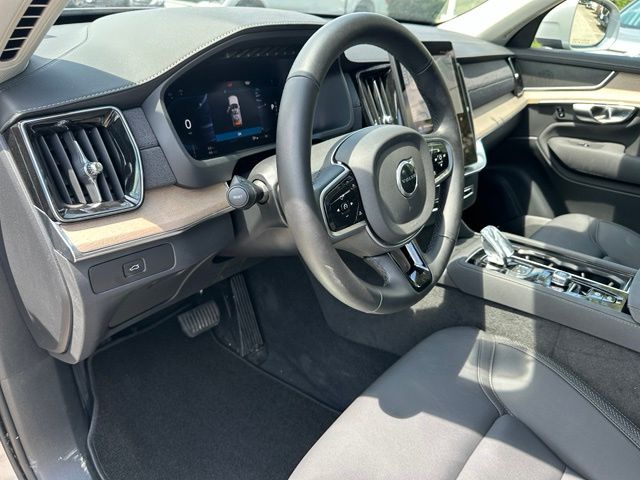 2025 Volvo XC90 B6 Plus 7-Seater SUV