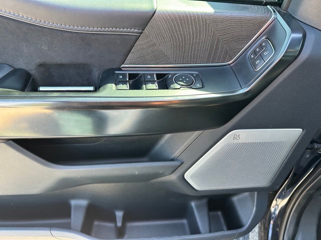 2022 Ford F-150 Platinum Truck SuperCrew Cab