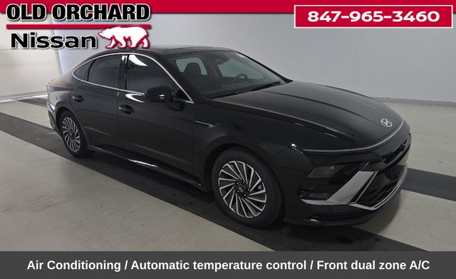 2024 Hyundai Sonata Hybrid Limited Sedan