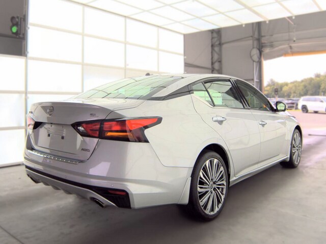 2023 Nissan Altima 2.5 SL Sedan